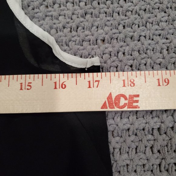 BCX Sheer Blouse Tank 8323 - Picture 10 of 10